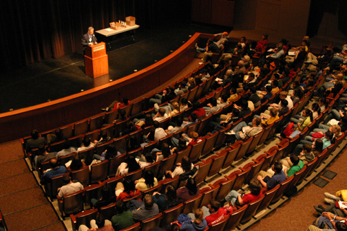The students are welcomed to Rose-Hulman