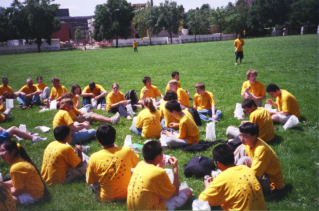 [Indiana ARML team at lunch]