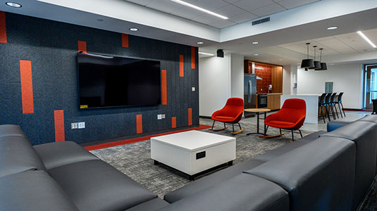Image of MRH showing student lounges, kitchenettes, and study spaces.