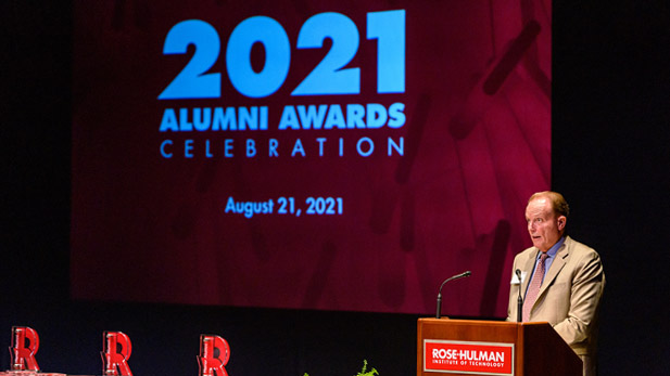 Rose-Hulman President Robert A. Coons speaks at the 2021 alumni awards banquet.