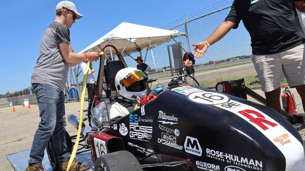 Back After a Lapse, Aspiring Automotive Engineers Tweak Systems, Upgrade Parts and Compete Well Back After a Lapse, Aspiring Automotive Engineers Tweak Systems, Upgrade Parts and Compete Well