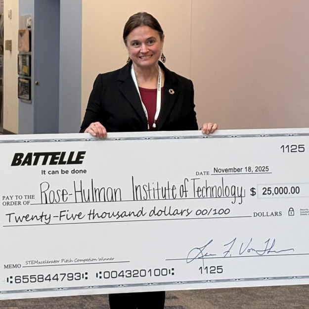 Awarding a $25,000 grant at the STEM Innovation Forum's STEMxcelerator Pitch Competition in Columbus, Ohio