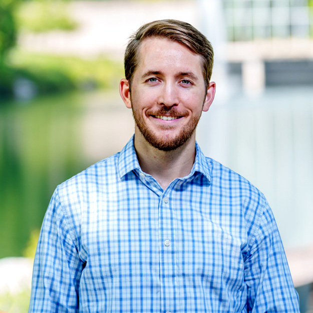 Portrait image of Ian Ludden