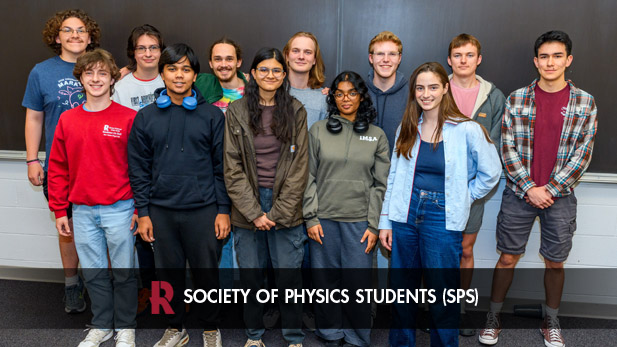 A group of the Society of Physics Students chapter 