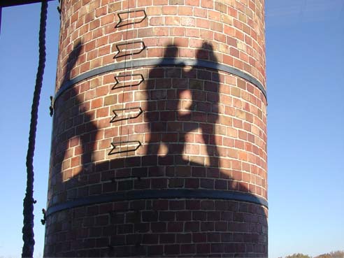Rose chimney with workers
